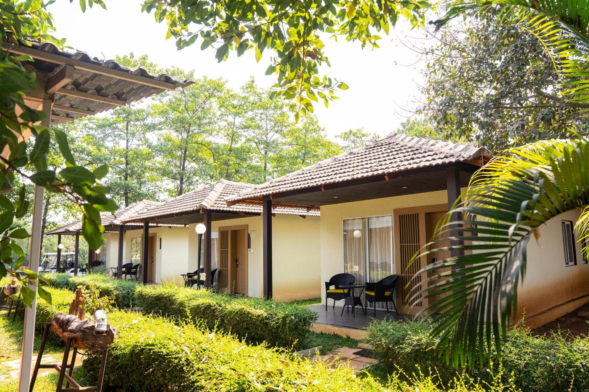 U Rivergate Karjat Exterior photo